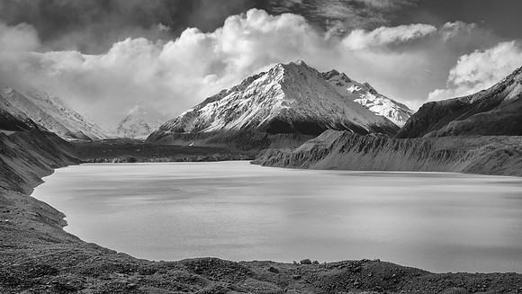 2024-08-30TasmanLakeBWWeb