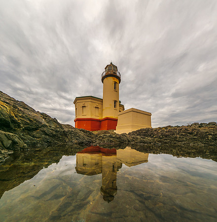 CoquilleRiverLighthouse